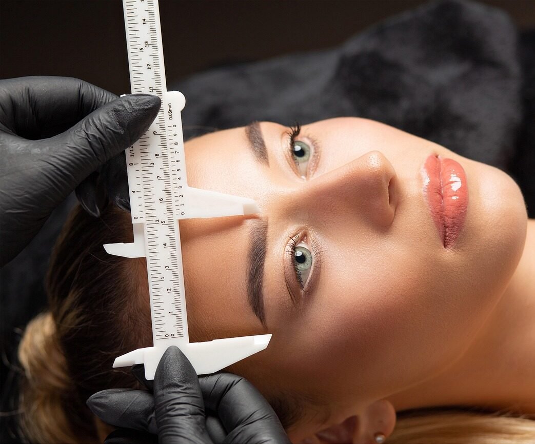 eyebrow, threading, beauty, body waxing, brow lift, lash lift, eyelashes